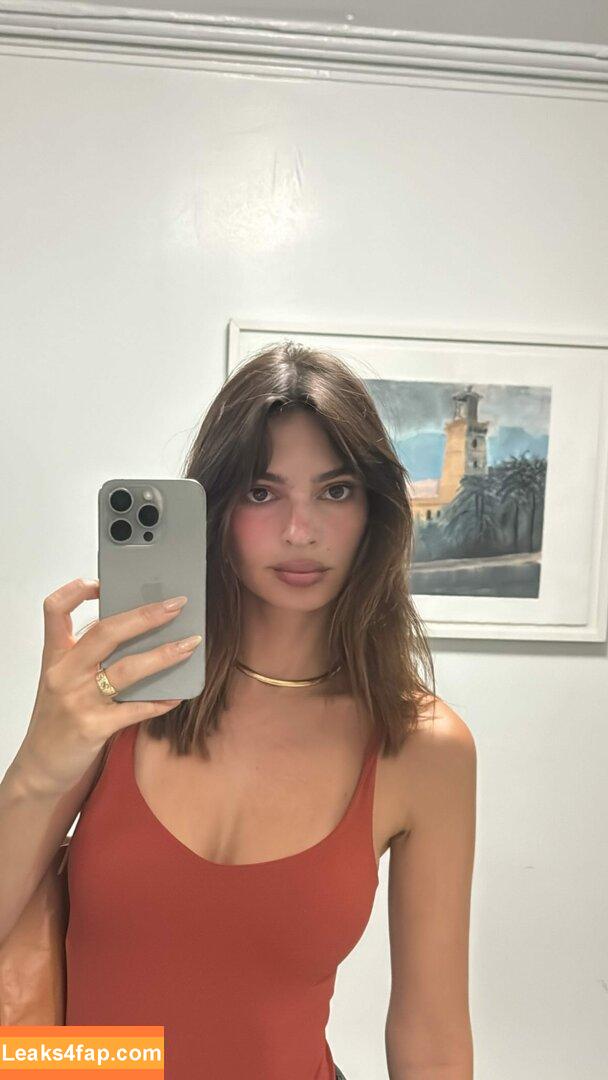 Emily Ratajkowski / emrata слитое фото фото #5679