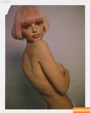 Emily Ratajkowski фото #5137