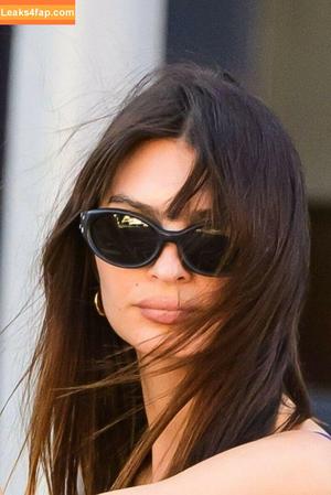 Emily Ratajkowski фото #5181