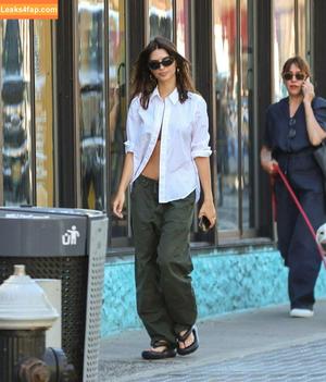 Emily Ratajkowski фото #5221