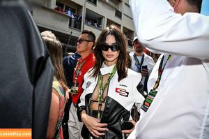 Emily Ratajkowski фото #5300