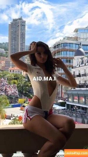 Emily Ratajkowski фото #5391