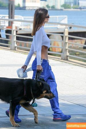 Emily Ratajkowski фото #5432