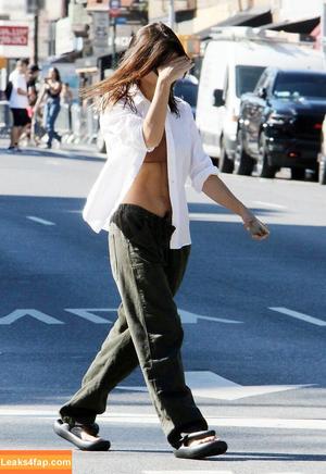 Emily Ratajkowski фото #5458