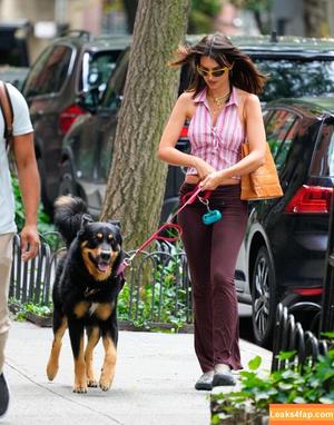 Emily Ratajkowski фото #5522