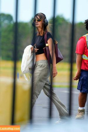 Emily Ratajkowski фото #5544