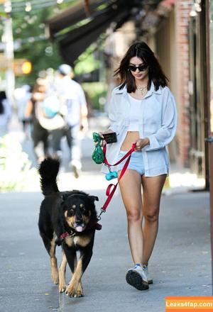 Emily Ratajkowski фото #5632