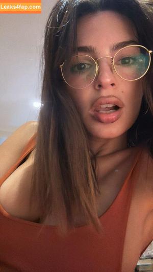 Emily Ratajkowski фото #5678