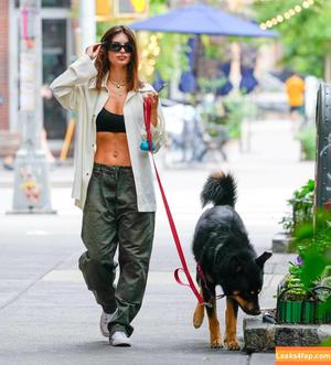 Emily Ratajkowski фото #5722