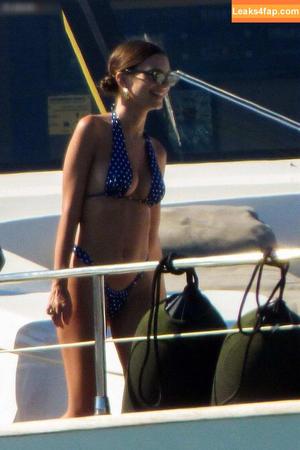 Emily Ratajkowski фото #5755