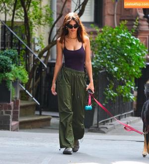 Emily Ratajkowski фото #5768