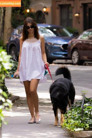 Emily Ratajkowski фото #5824