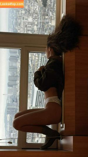 Emily Ratajkowski фото #5949