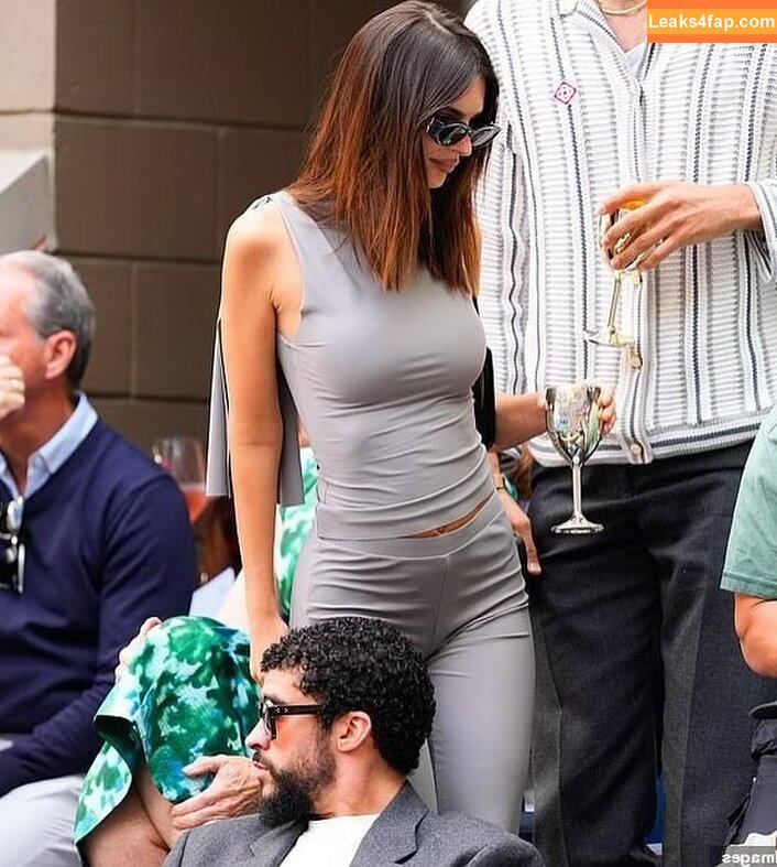 Emily Ratajkowski / emrata слитое фото фото #6063