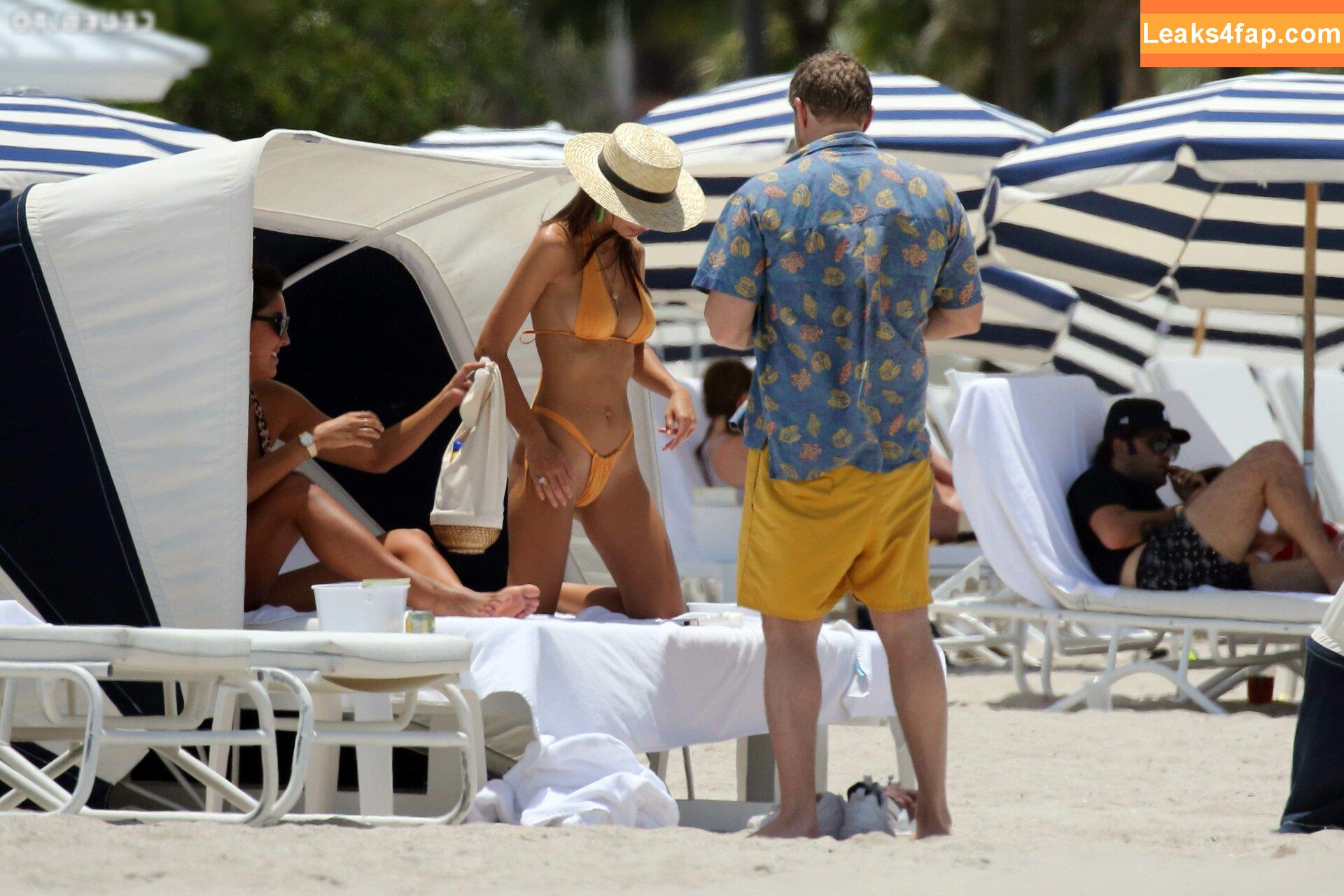 Emily Ratajkowski / emrata leaked photo photo #6983