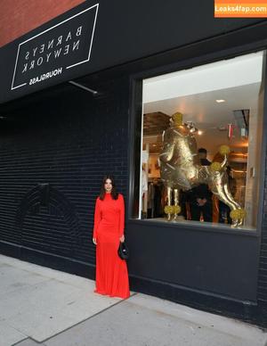 Emily Ratajkowski фото #6025