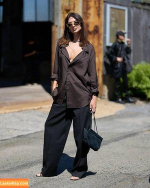 Emily Ratajkowski фото #6071