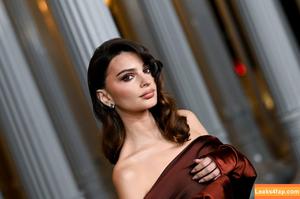 Emily Ratajkowski фото #6427