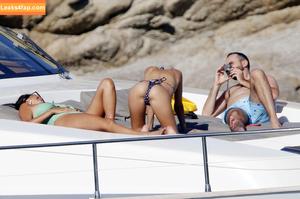 Emily Ratajkowski photo #6974