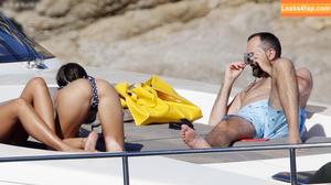 Emily Ratajkowski photo #6977