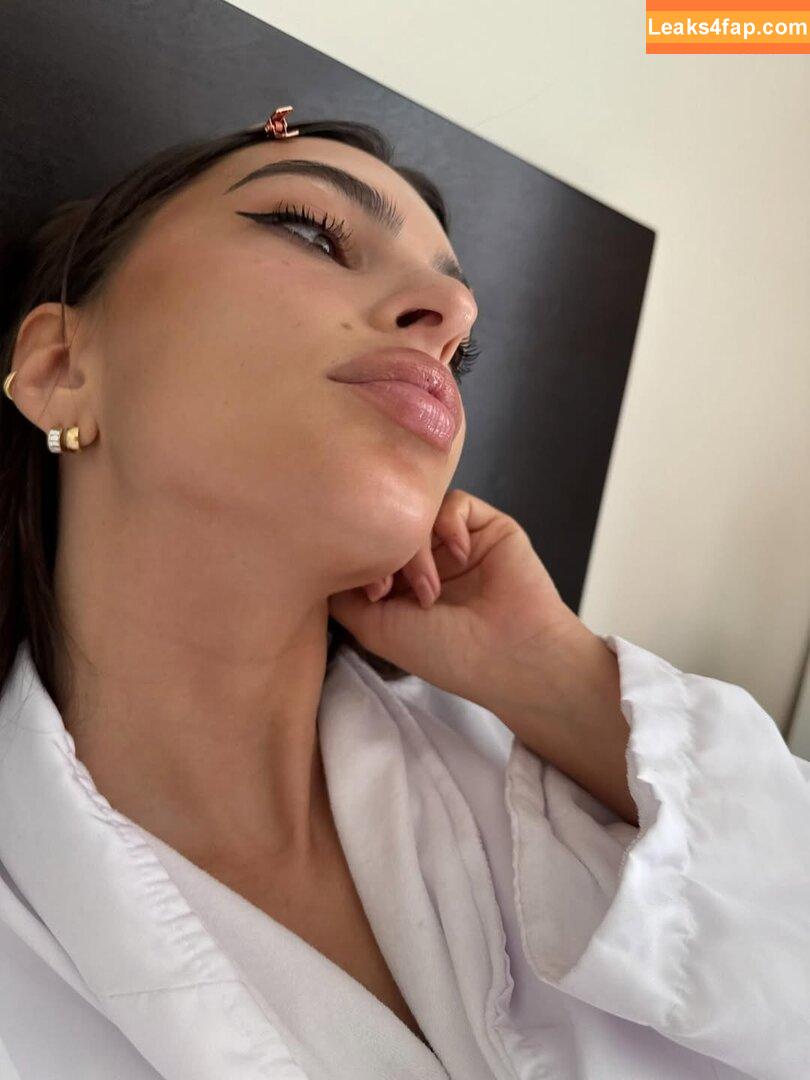 Emily Ratajkowski / emrata слитое фото фото #7066