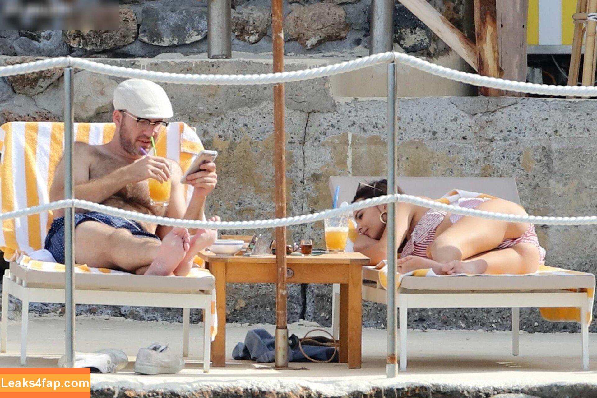 Emily Ratajkowski / emrata leaked photo photo #7118