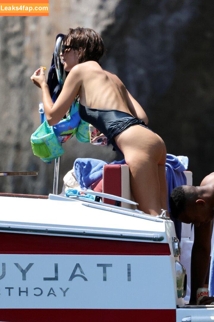 Emily Ratajkowski / emrata leaked photo photo #7186
