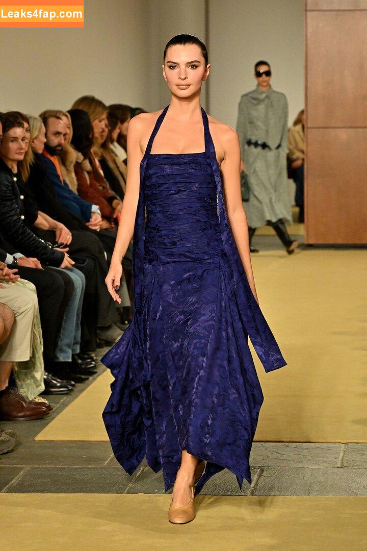 Emily Ratajkowski / Officialemilyratajkowski / emrata / https: leaked photo photo #7404