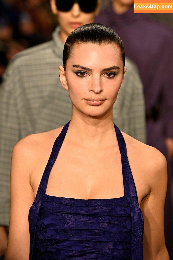 Emily Ratajkowski / Officialemilyratajkowski / emrata / https: leaked photo photo #7407