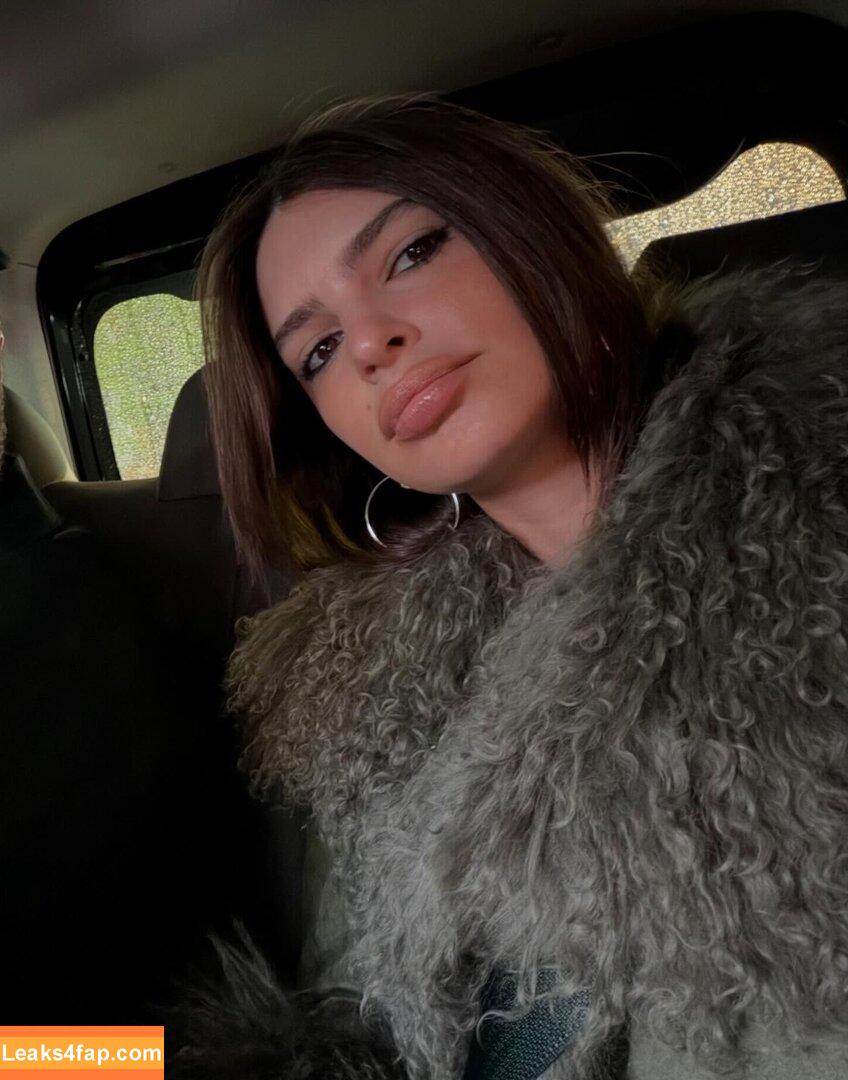 Emily Ratajkowski / Officialemilyratajkowski / emrata / https: leaked photo photo #7451