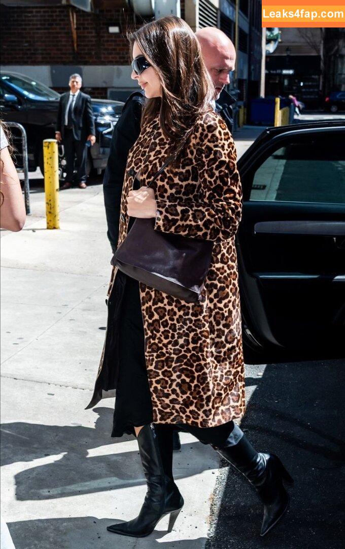 Emily Ratajkowski / Officialemilyratajkowski / emrata / https: leaked photo photo #7469