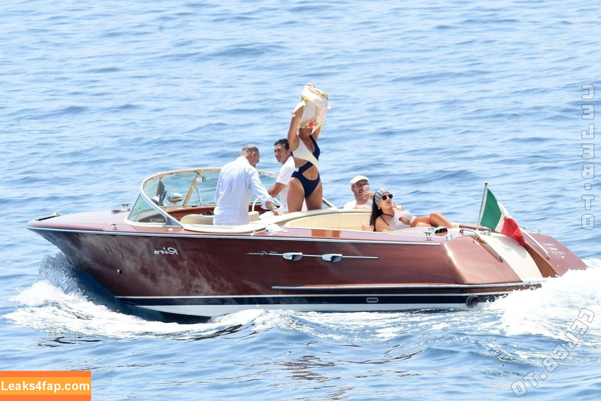 Emily Ratajkowski / Officialemilyratajkowski / emrata / https: leaked photo photo #7634