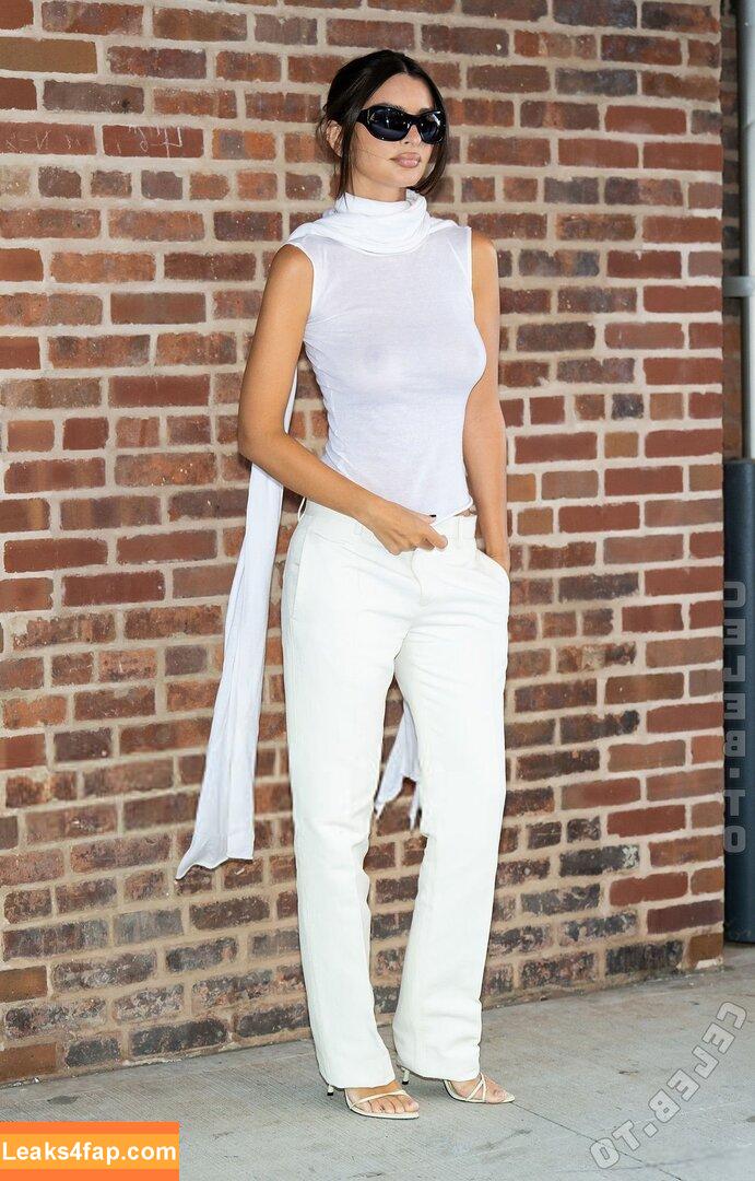 Emily Ratajkowski / Officialemilyratajkowski / emrata / https: leaked photo photo #7682