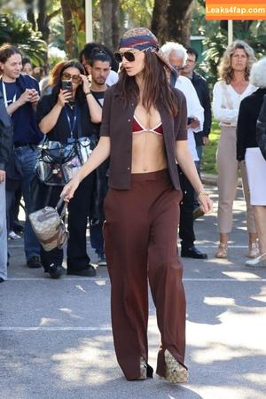 Emily Ratajkowski photo #7007