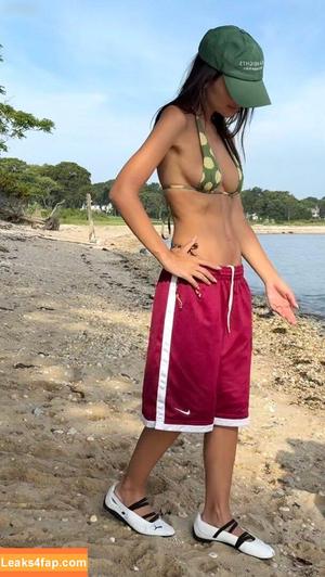 Emily Ratajkowski photo #7154