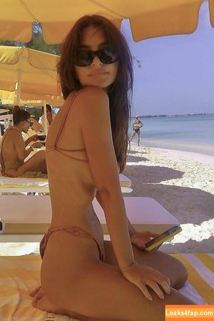 Emily Ratajkowski photo #7248