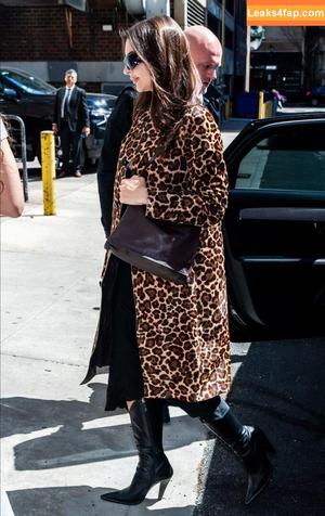 Emily Ratajkowski photo #7469