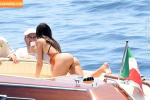 Emily Ratajkowski photo #7632