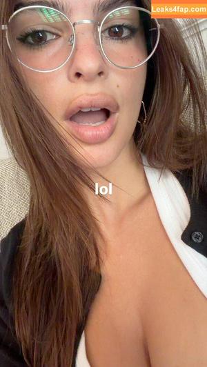Emily Ratajkowski photo #7653