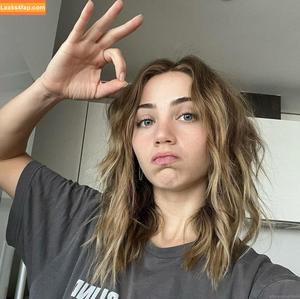 Emily Rudd photo #0007