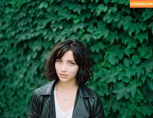 Emily Rudd photo #0012