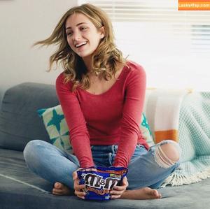 Emily Rudd photo #0025