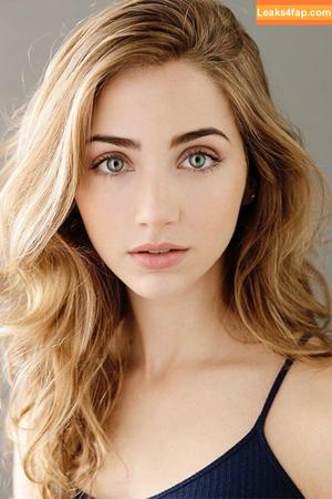 Emily Rudd photo #0038