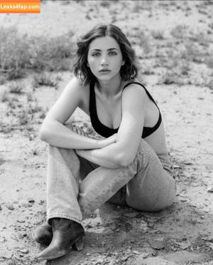 Emily Rudd photo #0260