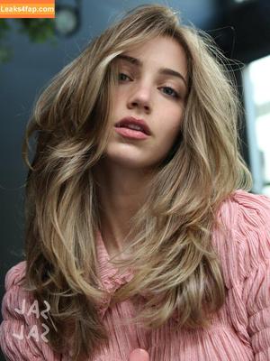 Emily Rudd photo #0296