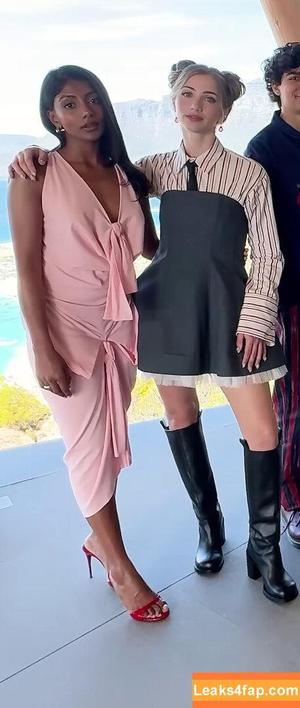 Emily Rudd photo #0320