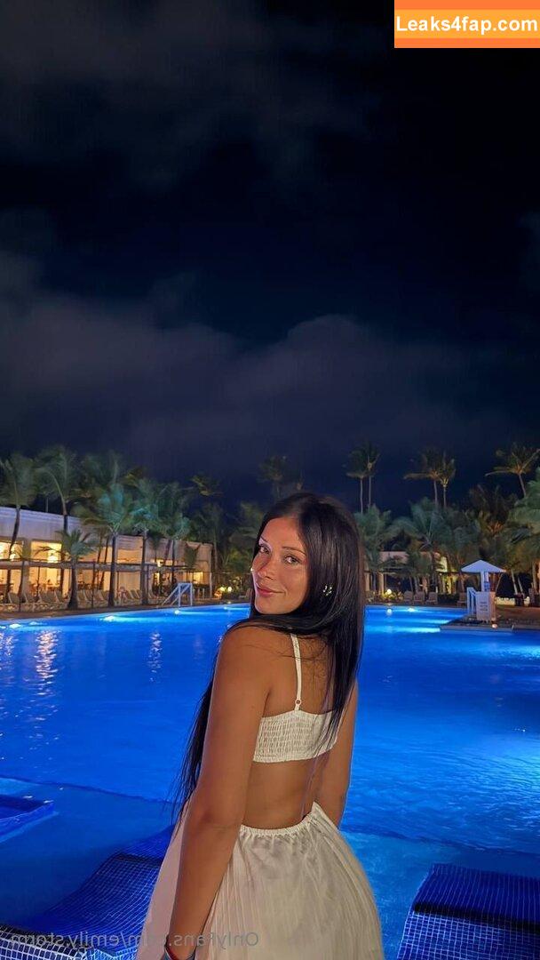 emily.storm / emmariestorm leaked photo photo #0040