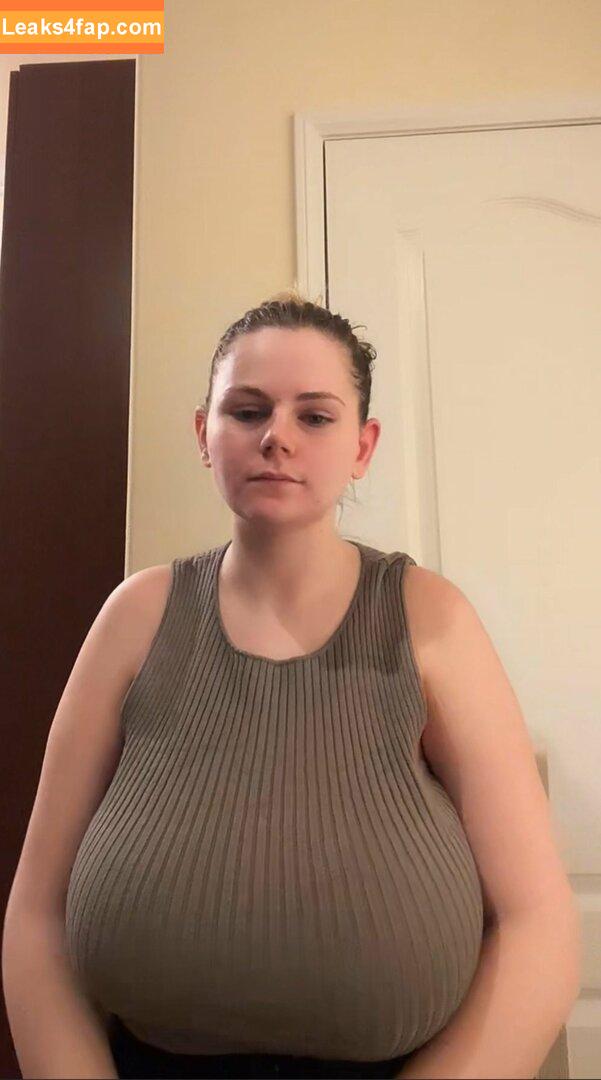 Emily V / emilyluvv69 / emilyvofficial leaked photo photo #0103