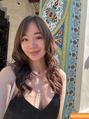 Emily Wang photo #0060