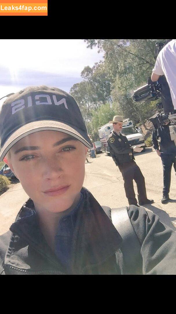 Emily Wickersham / NCIS / emilywickersham leaked photo photo #0100